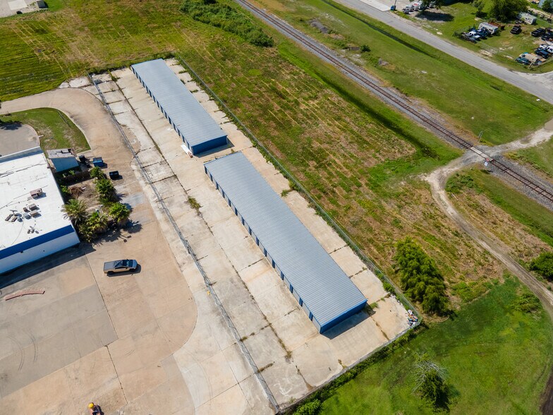 More Photos Of 2634 TX-361, Ingleside Self Storage For Sale