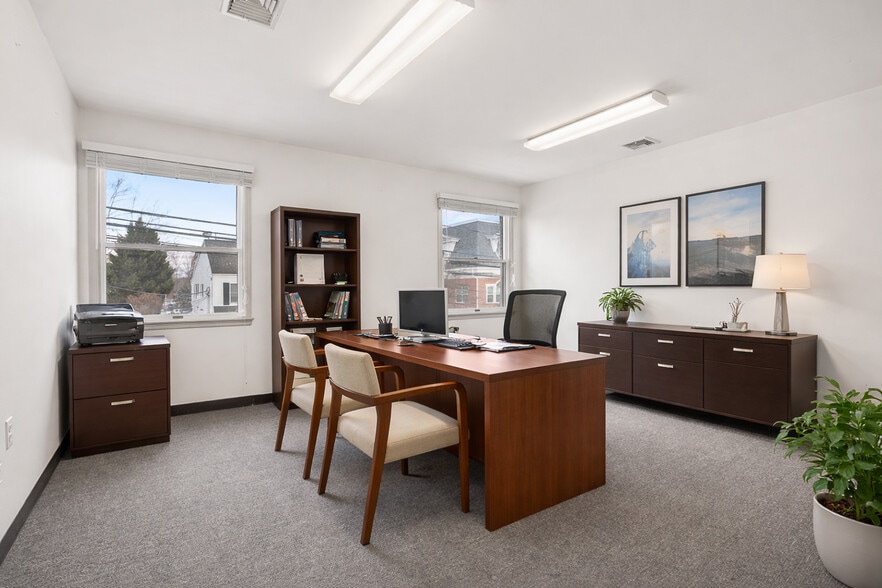 More Photos Of 234 Main St, Lincoln Park Storefront Retail Office For Lease