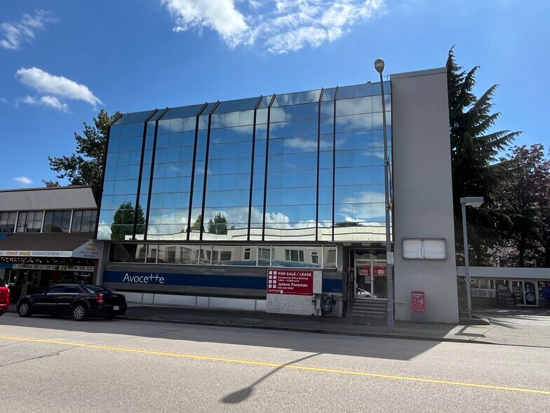 More Photos Of 422 6th St, New Westminster Loft Creative Space For Lease