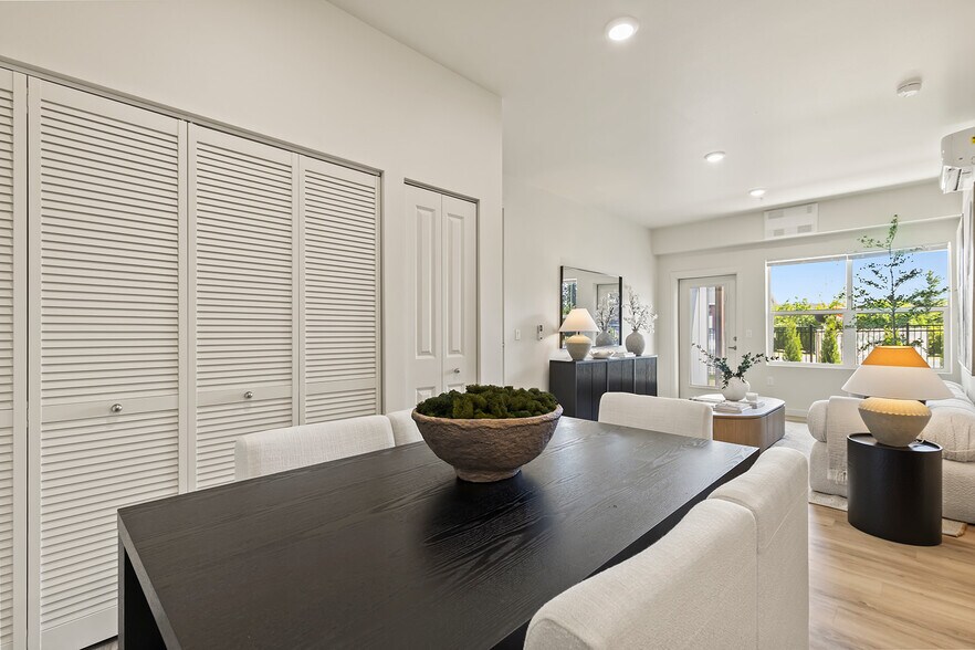 More Photos Of 7011 NE 126th St, Vancouver Apartments For Sale