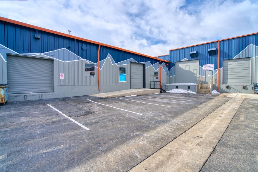 Primary Photo Of 3220 Prairie Ave, Boulder Unknown For Lease