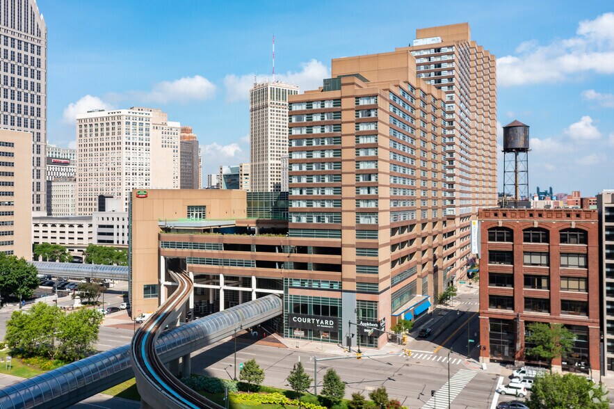 More Photos Of 333 E Jefferson Ave, Detroit Parking Garage For Lease