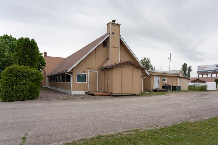 More Photos Of 3796 Us Highway 2 E, Kalispell Restaurant For Lease