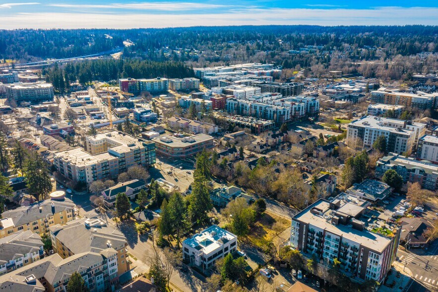 More Photos Of 8412 164th Ave NE, Redmond Apartments For Sale