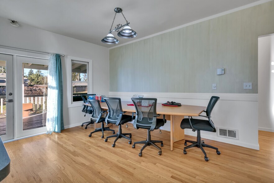 More Photos Of 10709 Woodland Ave E, Puyallup Specialty For Sale
