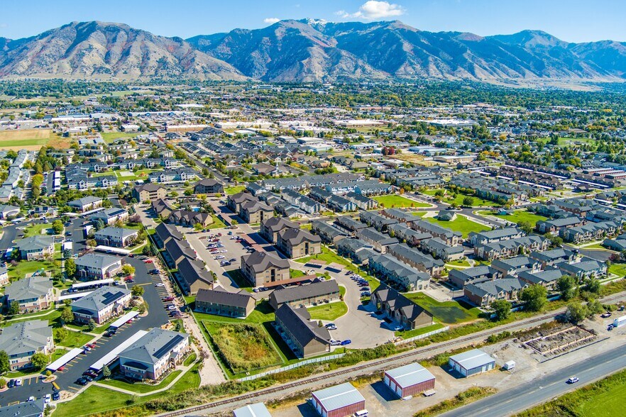 More Photos Of 415 Suncrest Ln, Logan Apartments For Sale