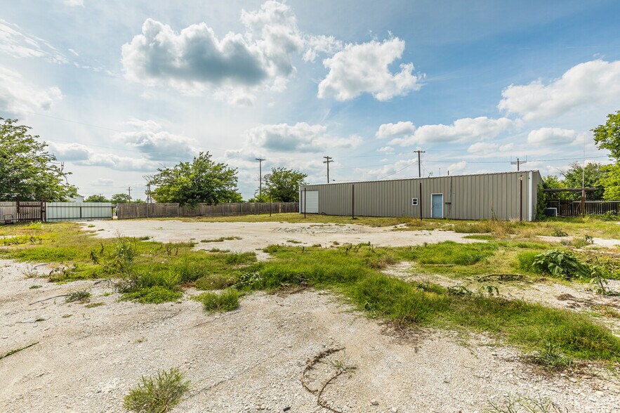 More Photos Of 118 Monroe St., Itasca Office For Lease