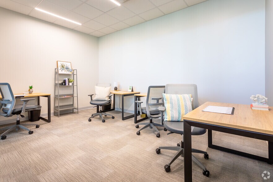 More Photos Of 4900 O'Hear Ave, North Charleston Coworking Space