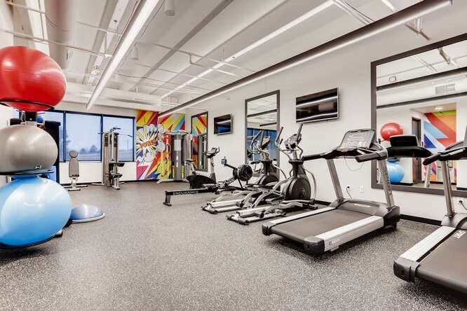 More Photos Of 3131 S Vaughn Way, Aurora Unknown For Lease