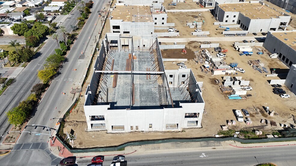 More Photos Of 4486 Mission Blvd, Montclair Warehouse For Sale