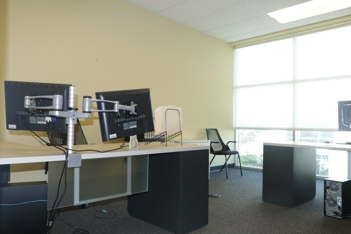 More Photos Of 2816 Columbia St, Torrance Light Distribution For Lease