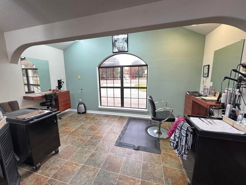 More Photos Of 2567 Highway 365, Port Arthur Storefront Retail Office For Sale