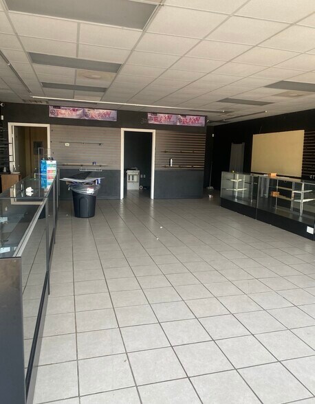 More Photos Of 2210 Allen Genoa Rd, Houston Freestanding For Lease