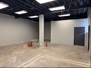 More Photos Of 548 NE 32nd St, Oakland Park Warehouse For Sale
