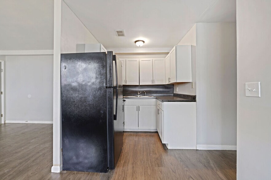 More Photos Of 2749 Queen City Ave, Cincinnati Apartments For Sale