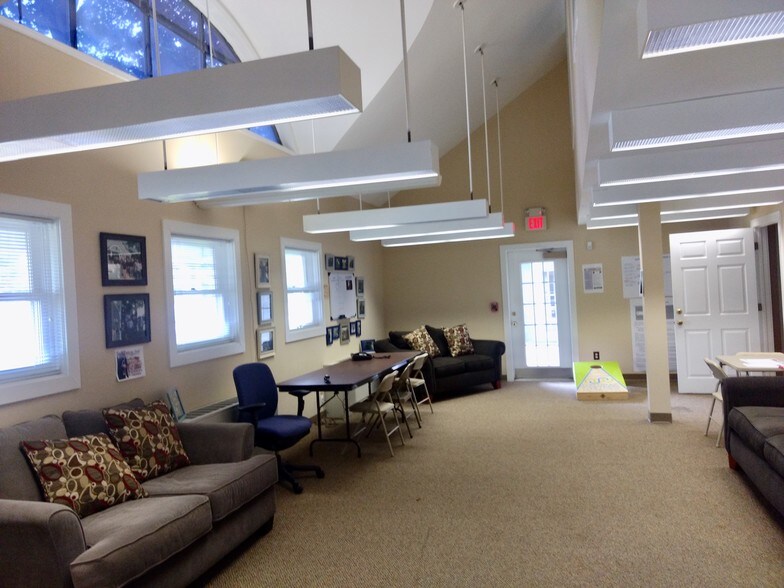 More Photos Of 2 Clerico Ln, Hillsborough Unknown For Lease