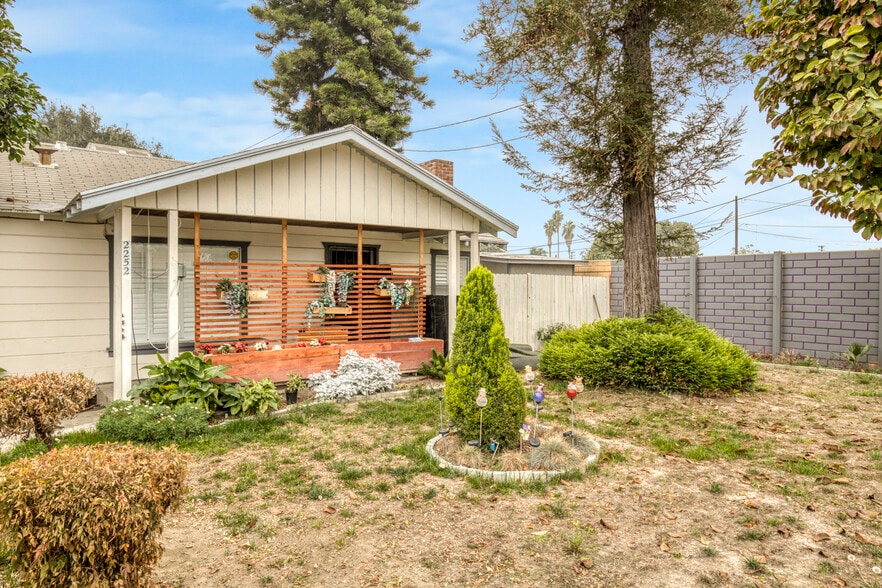 More Photos Of 2252 Durfee Ave, El Monte Warehouse For Sale