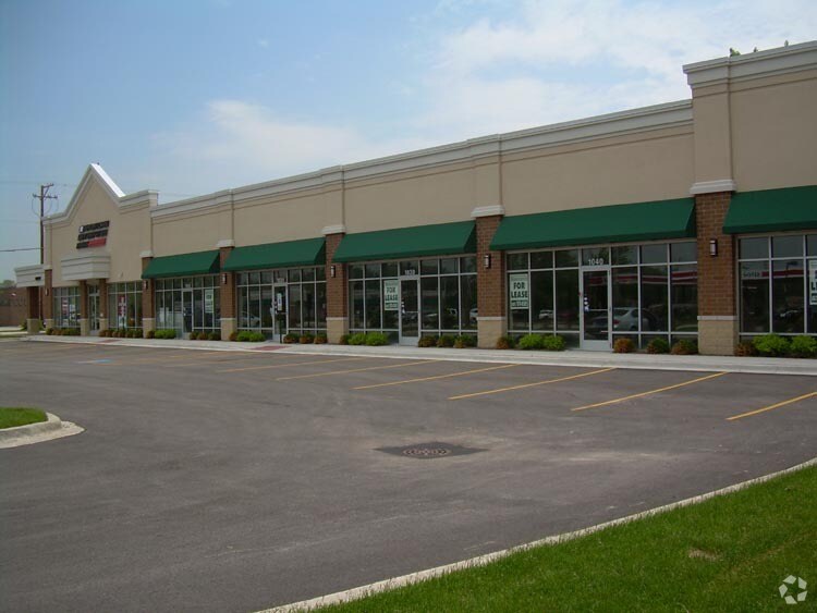 More Photos Of 1000-1050 Geneva Rd, Wheaton General Retail For Sale