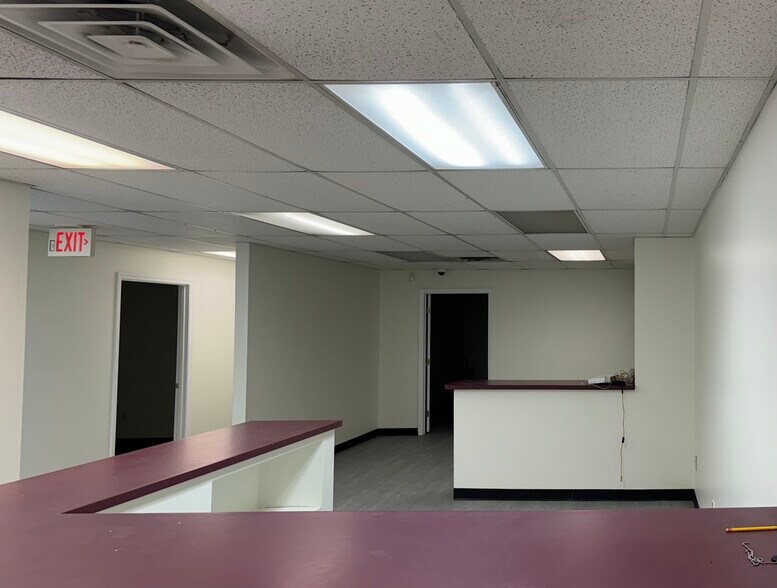 More Photos Of 9312 Madison Blvd, Madison Warehouse For Lease