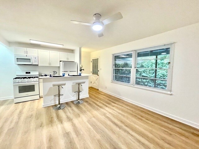 More Photos Of 1453 S Westgate Ave, Los Angeles Apartments For Sale