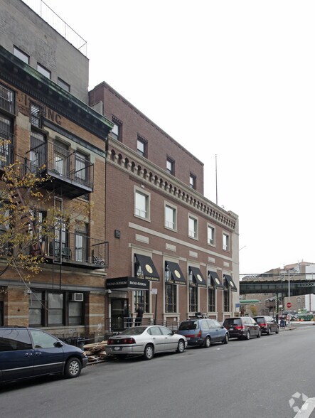 More Photos Of 545 Broadway, Brooklyn Office Residential For Lease