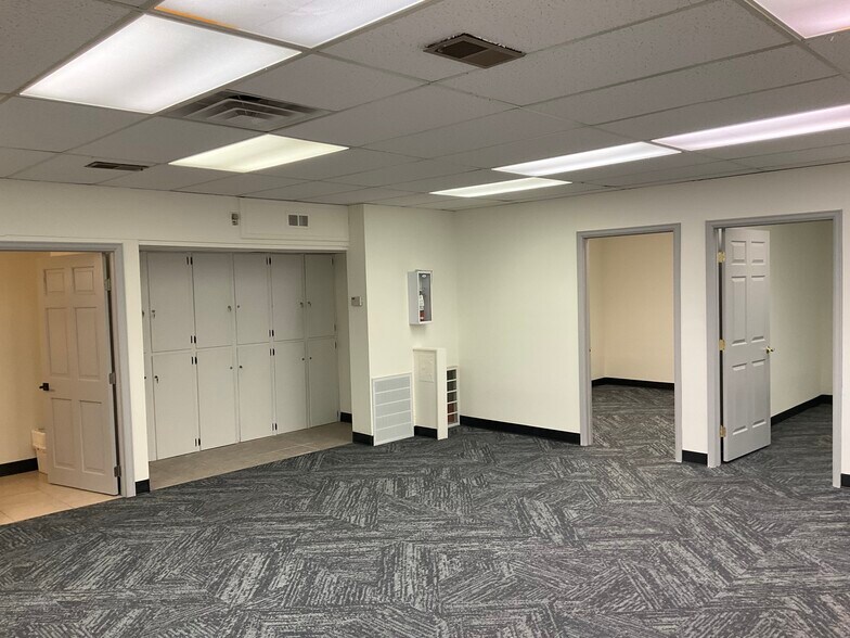 More Photos Of 525 Randall Ave, Cheyenne Office For Lease