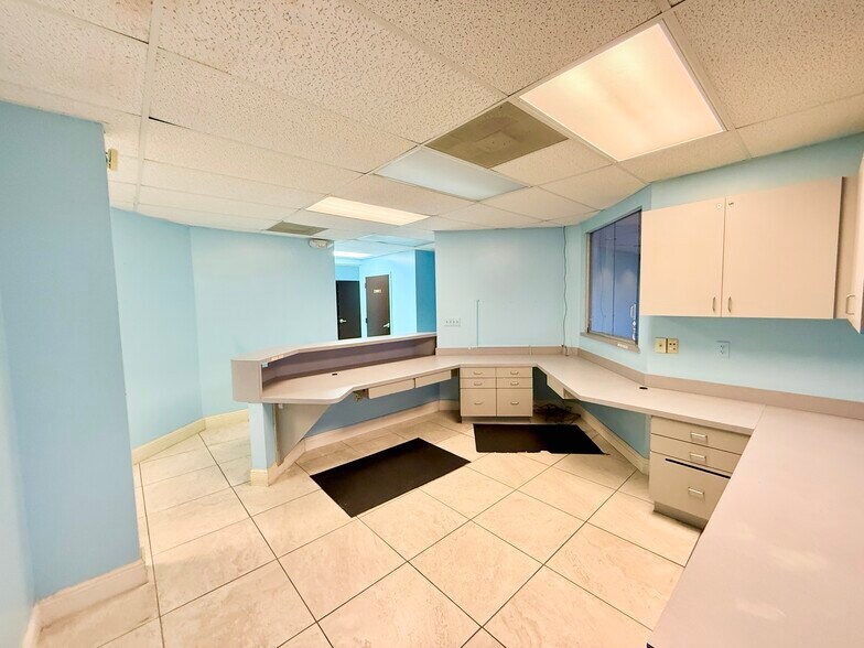 More Photos Of 4545 Pleasant Hill Rd, Kissimmee Medical For Lease