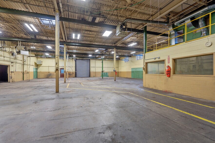 More Photos Of 734 Burnet Ave, Syracuse Manufacturing For Sale