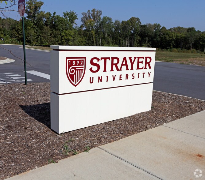 More Photos Of 7870 Commons Park Cir NW, Concord Office For Sale