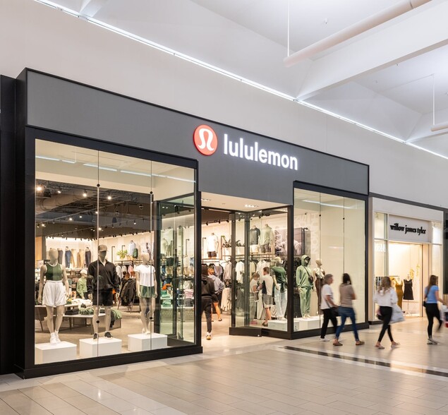 More Photos Of 333 Apache Mall, Rochester Unknown For Lease