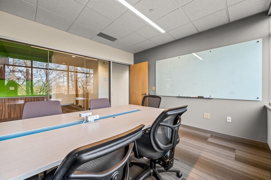 More Photos Of 690 Stockton Dr, Exton Office For Lease