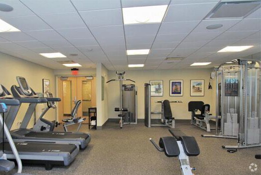 More Photos Of 332 Laskin Rd, Virginia Beach Apartments For Lease