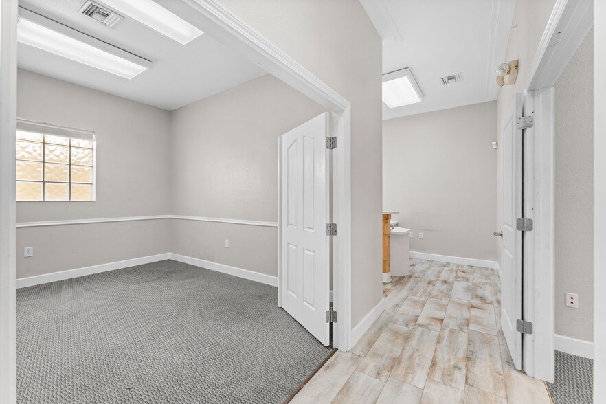 More Photos Of 226 King St, Cocoa Unknown For Lease
