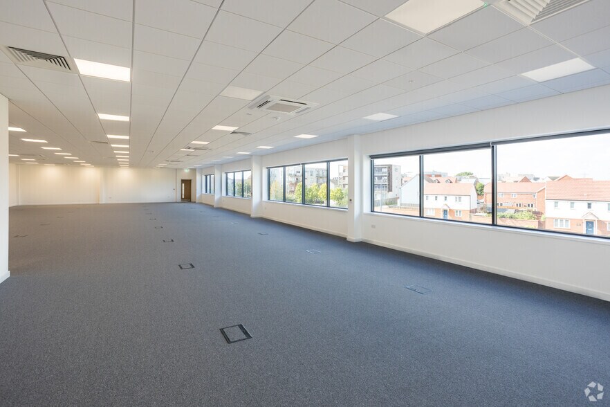 Rennie Dr, Dartford, KEN Industrial For Lease