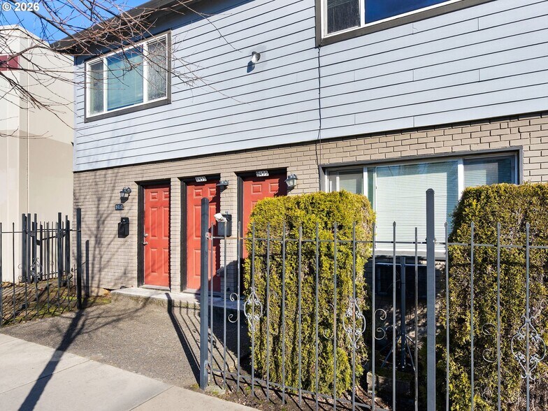 More Photos Of 8451-8463 SE Foster Rd, Portland Apartments For Sale