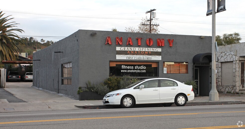 More Photos Of 5215 York Blvd, Los Angeles Freestanding For Lease