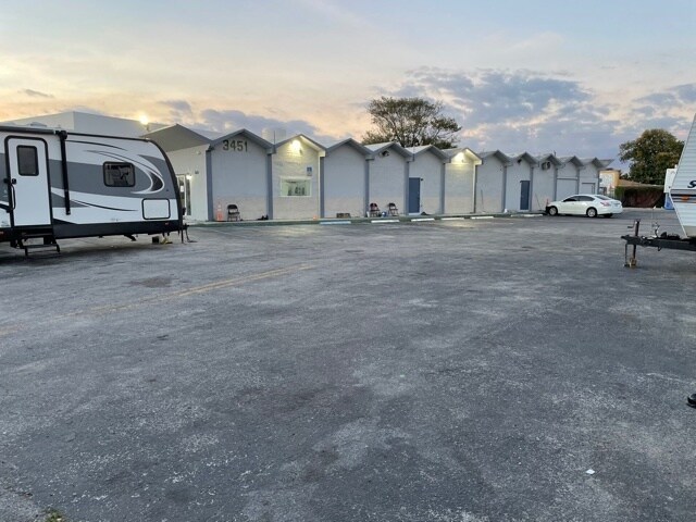 Primary Photo Of 3451 NW 79th St, Miami Warehouse For Lease