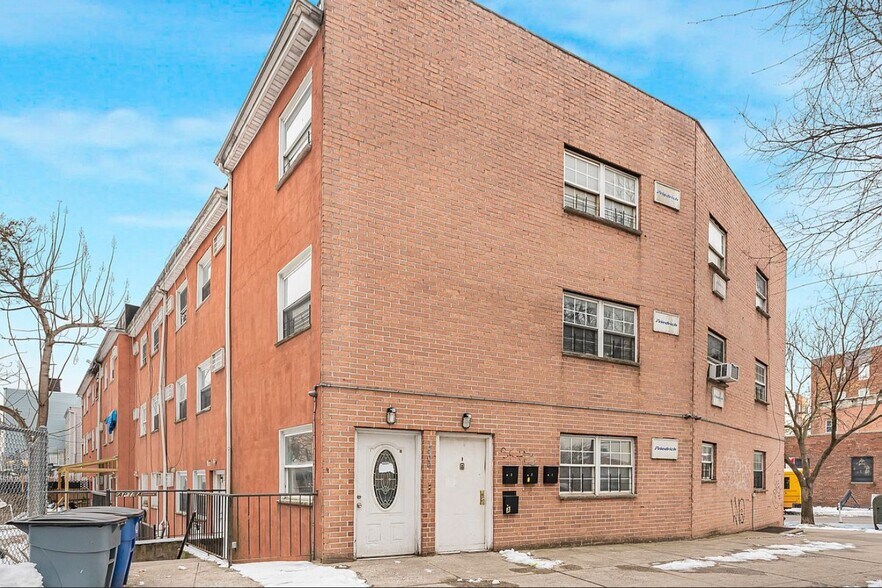 Primary Photo Of 1400 Prospect Ave, Bronx Apartments For Sale