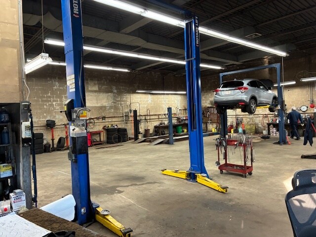 More Photos Of 20 Franklin Tpke, Mahwah Industrial For Lease