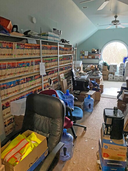 More Photos Of 101 Bahama Rd, Bahama Medical For Sale