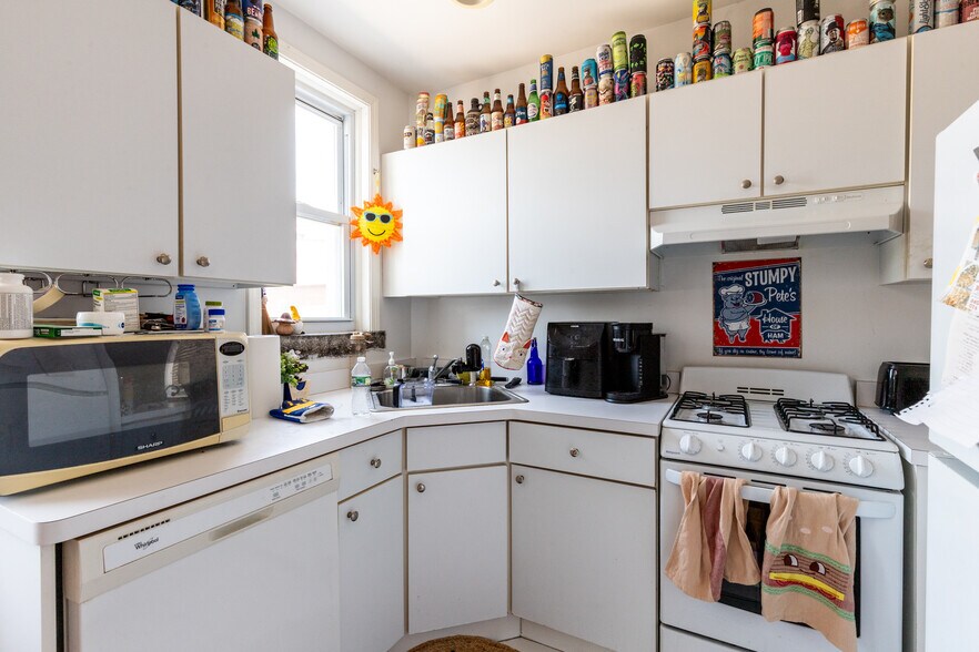 More Photos Of 158 Park St, Buffalo Apartments For Sale