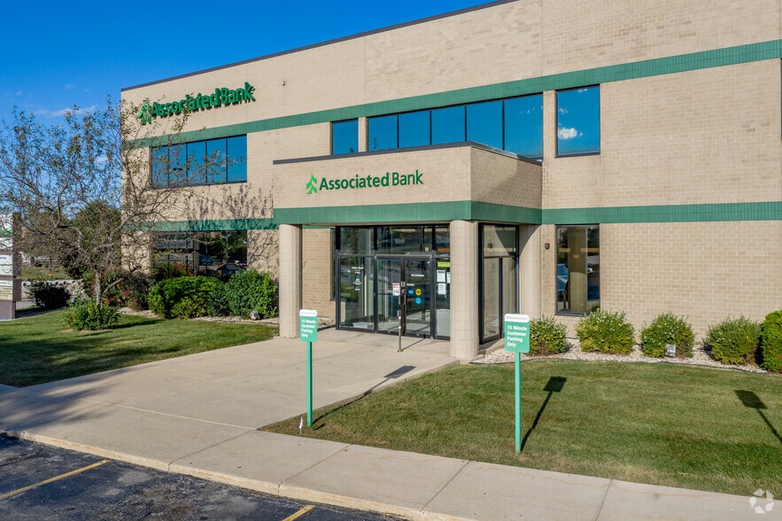 More Photos Of 5439 Durand Ave, Racine Medical For Lease