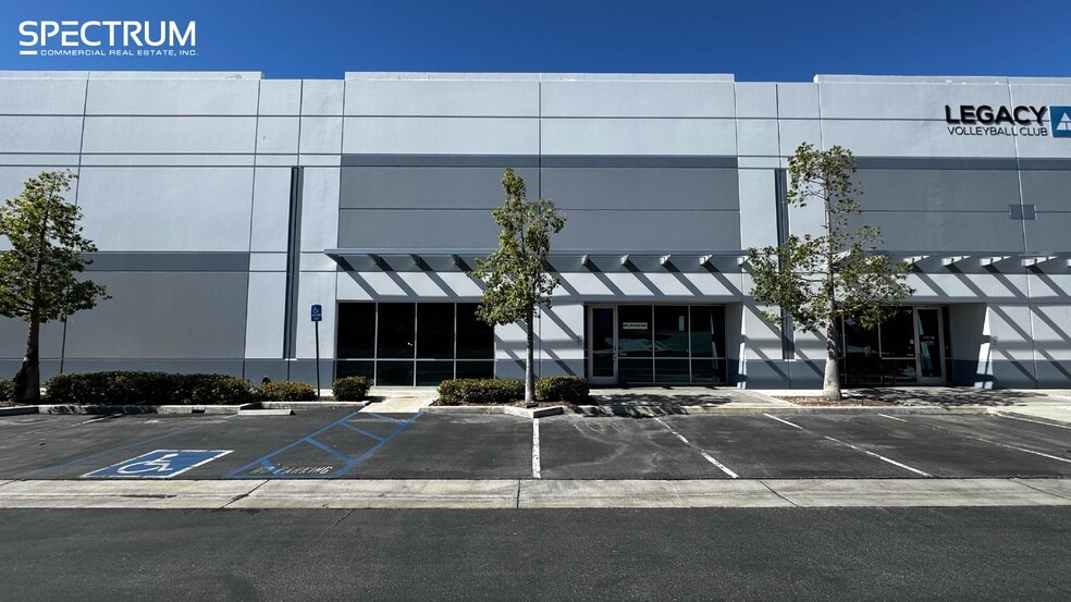 More Photos Of 28365 Constellation Rd, Valencia Manufacturing For Lease