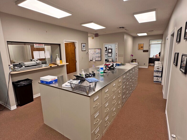 More Photos Of 1181 Montlimar Dr, Mobile Office For Sale
