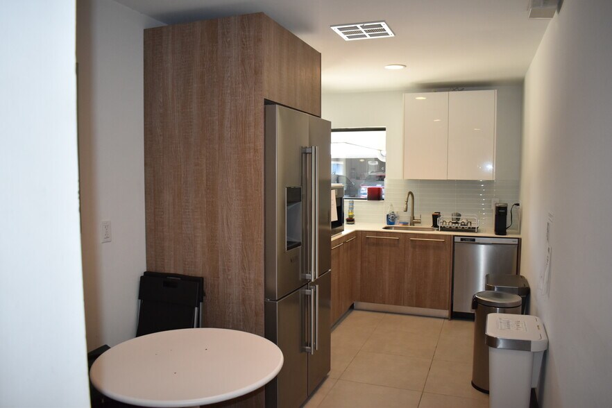 More Photos Of 4739 Merwin St, Houston Unknown For Lease