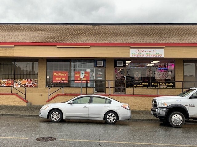 More Photos Of 27133 Fraser Hwy, Langley Twp Storefront Retail Office For Lease