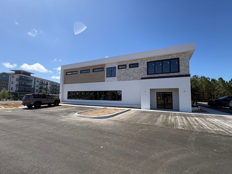 More Photos Of 4416 Bruce B Downs Blvd, Wesley Chapel Medical For Lease