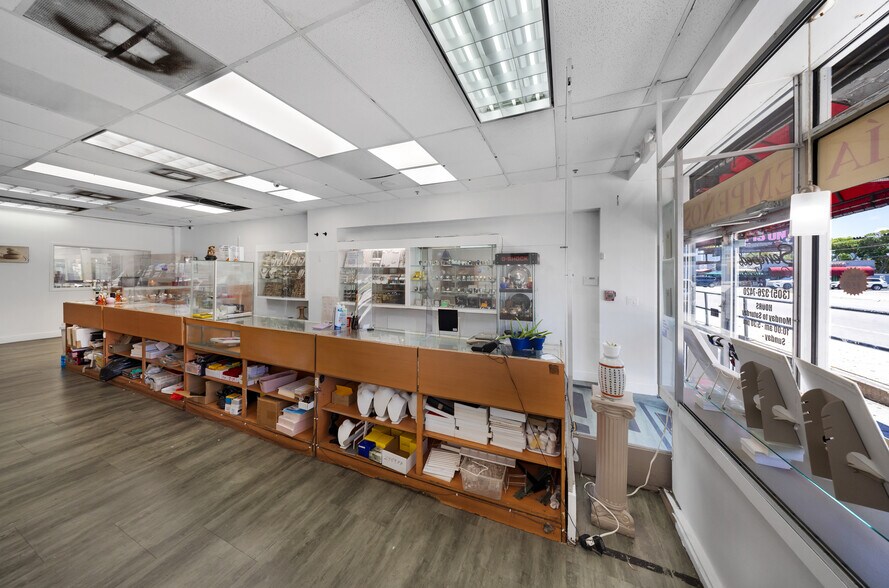 More Photos Of 1201-1223 W Flagler St, Miami Apartments For Lease