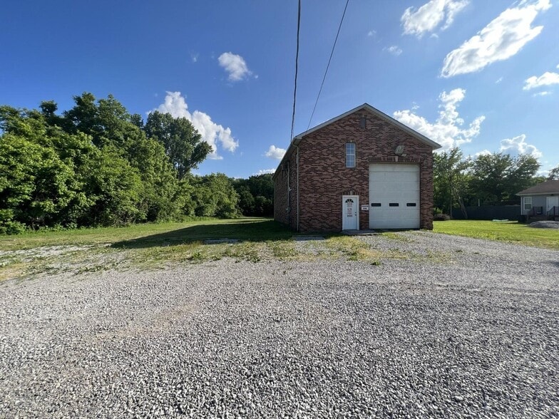 More Photos Of 4660 Mary Ingles Highway, Silver Grove Police Fire Station For Sale