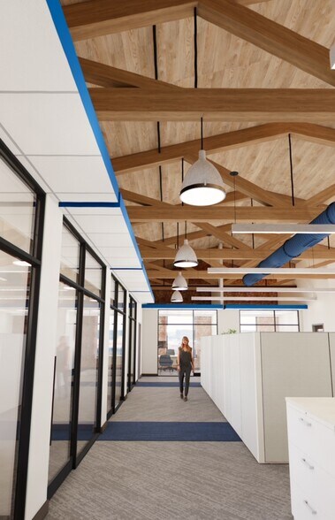 More Photos Of 2400 8th Ave, Altoona Office For Sale